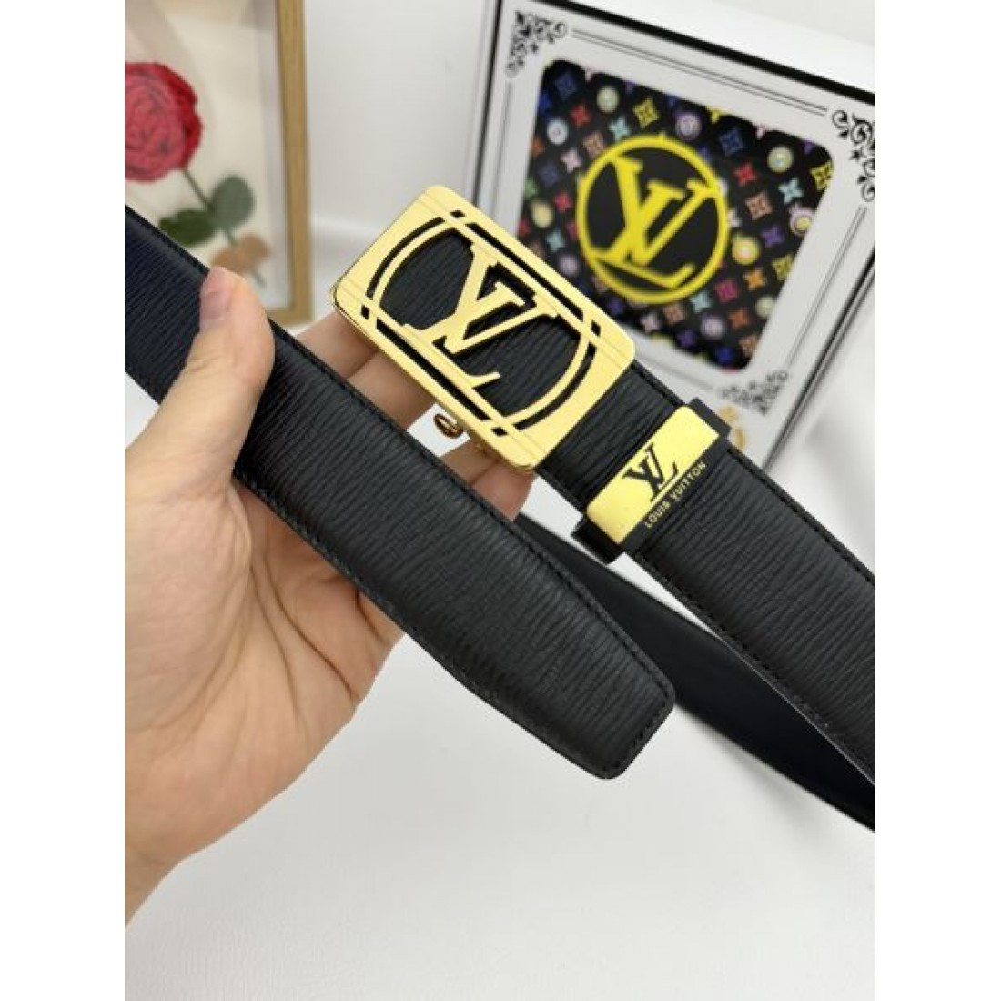 LOUIS VUITTON ルイヴィトン コピー ベルト 高級感 スタイリッシュ 