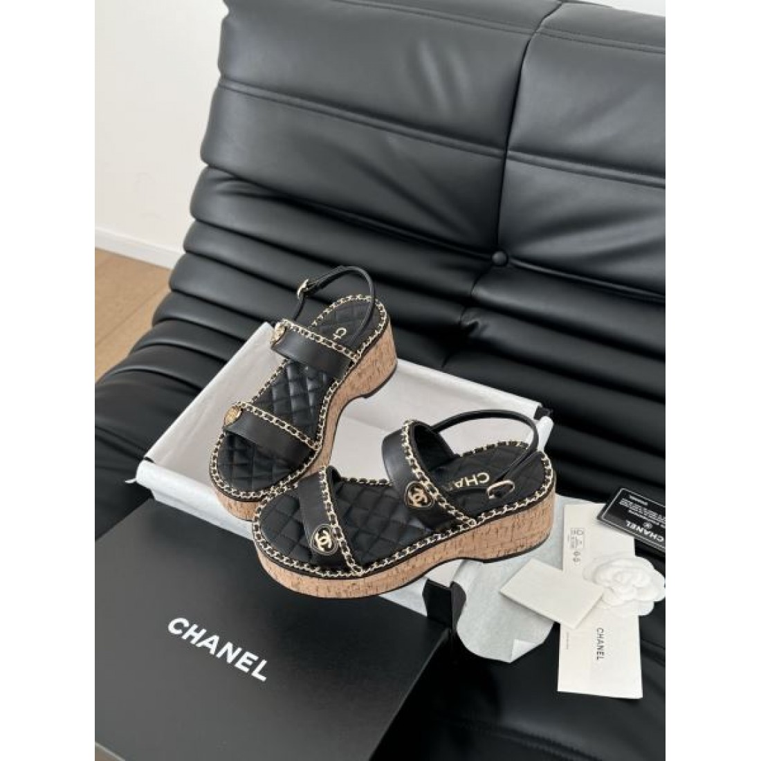 最新作 シャネル コピー サンダル エレガントな 華やかな 洗練美 CHANEL