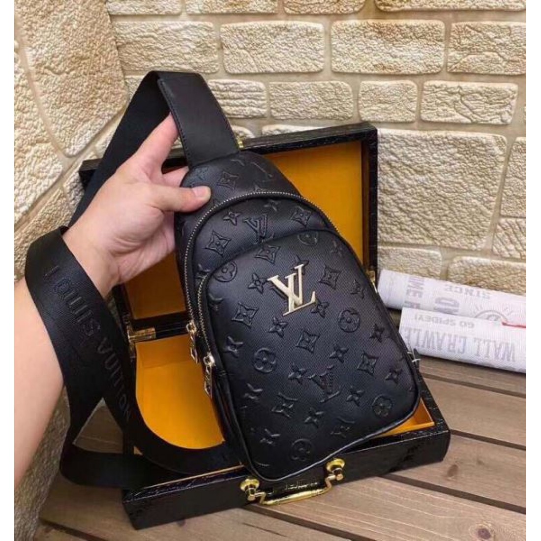 スタイリッシュなスタイル LOUIS VUITTON ルイヴィトン コピー チェストバッグ 期間限定