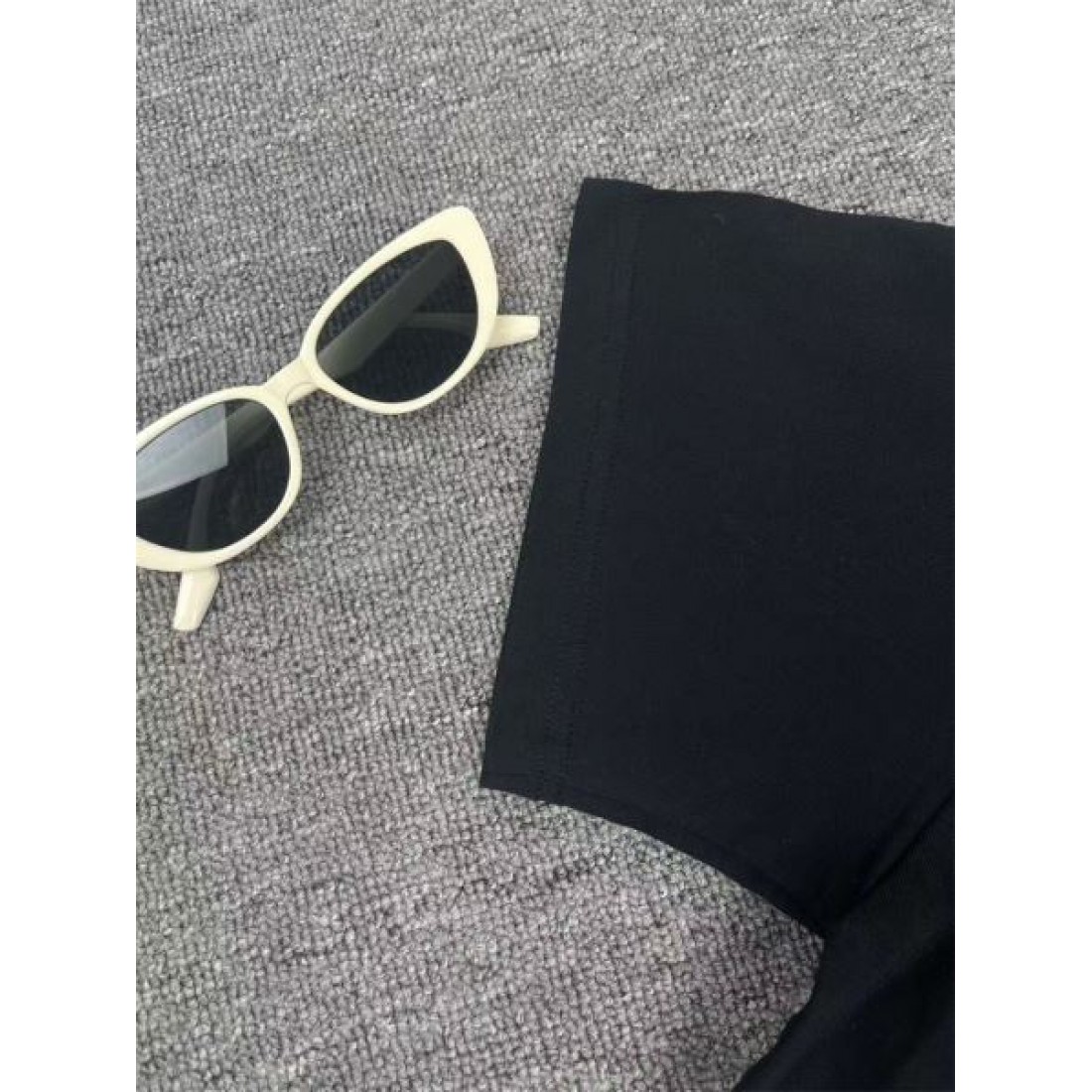 CHROME HEARTS クロムハーツ 偽物 半袖Tシャツ 無骨でスタイリッシュな印象に