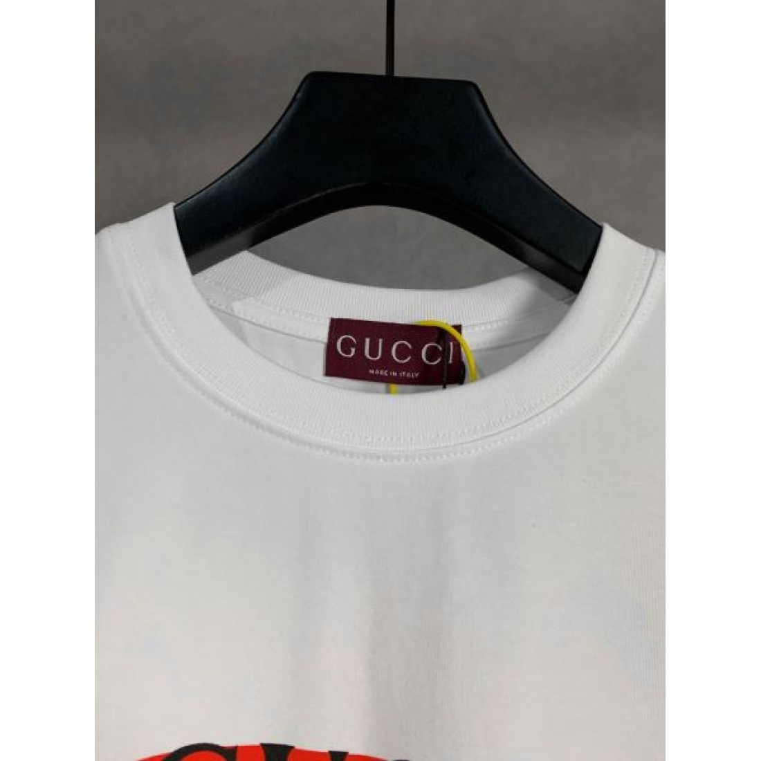  トレンド感満載の グッチ スーパー コピー 半袖Tシャツ GUCCI センス光る遊び心