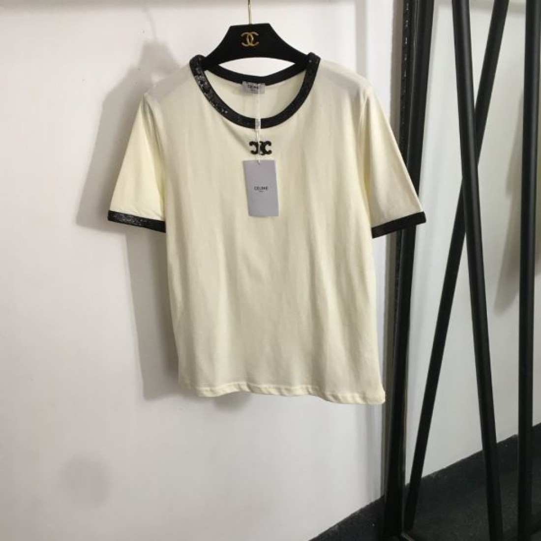 ラグジュアリー感満載 CELINE セリーヌ コピー 半袖Tシャツ こだわり抜かれた逸品