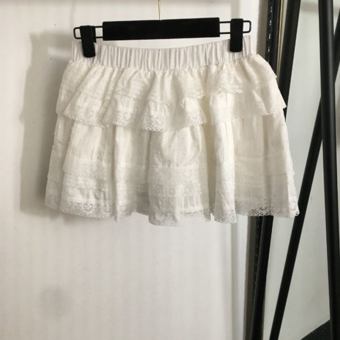 スタイリッシュに決まる CHANEL シャネル コピー ケーキスカート 今だけ特別価格