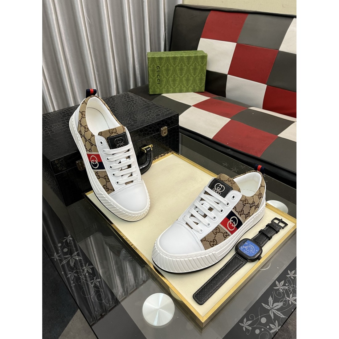 高級感ただよう GUCCI グッチ コピー カジュアルシューズ モダンで快適な