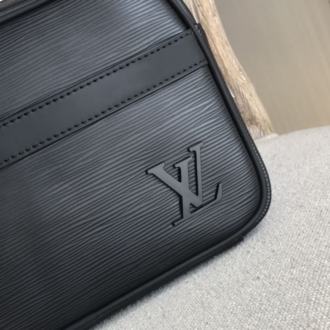  機能美と洗練を備えた ルイヴィトン コピー バックパック 今すぐ欲しい LOUIS VUITTON