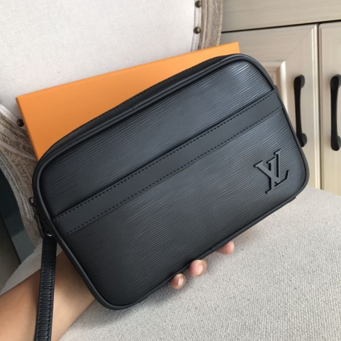  機能美と洗練を備えた ルイヴィトン コピー バックパック 今すぐ欲しい LOUIS VUITTON