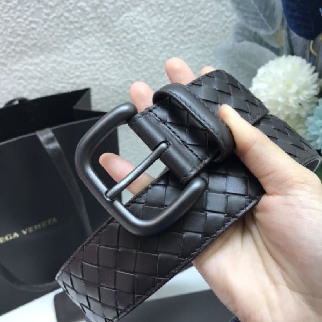 洗練された質感 BOTTEGA VENETA ボッテガヴェネタ コピー ベルト 上品な大人の装いに