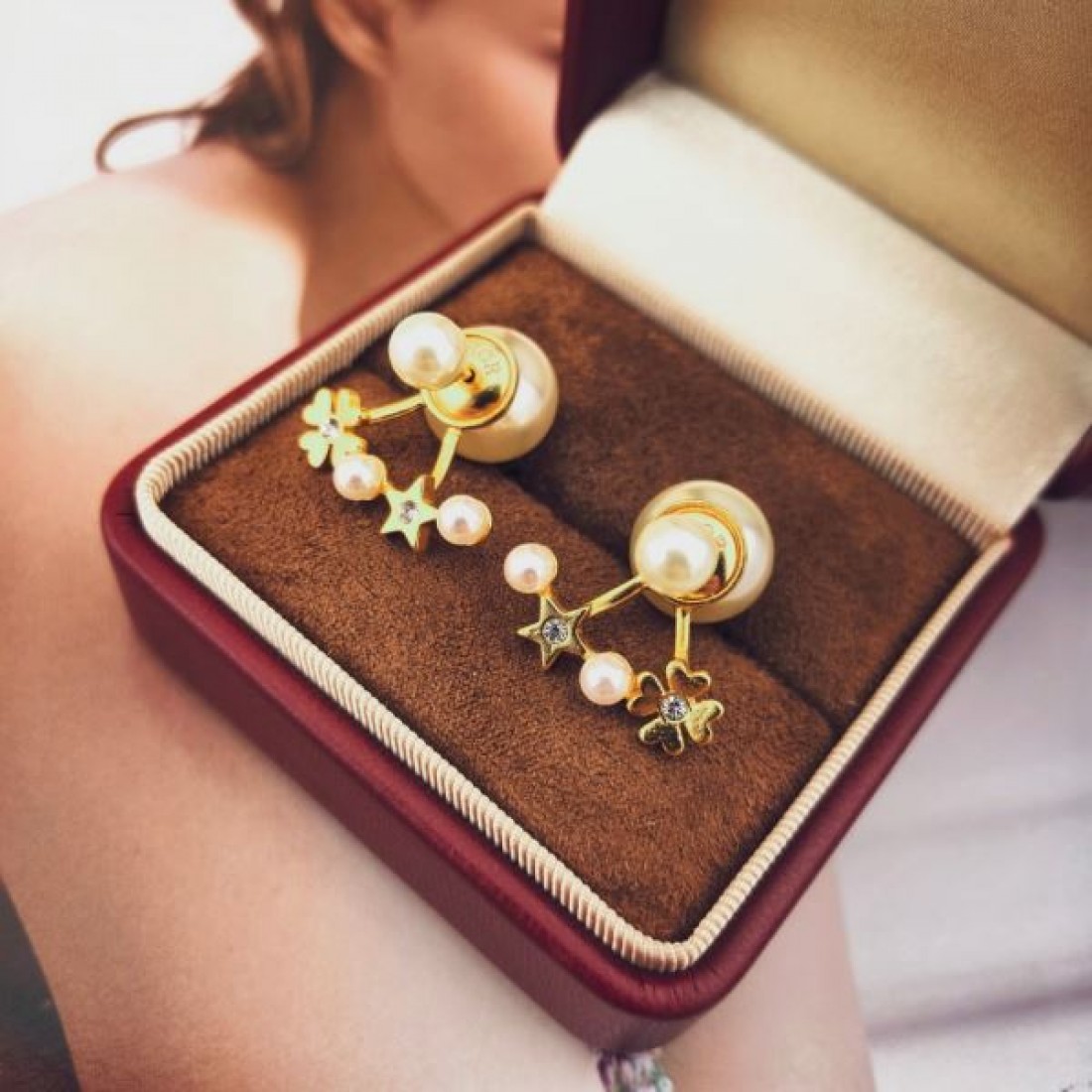 DIOR ディオール コピー イヤリング 魅惑的で女性らしい華やかさ