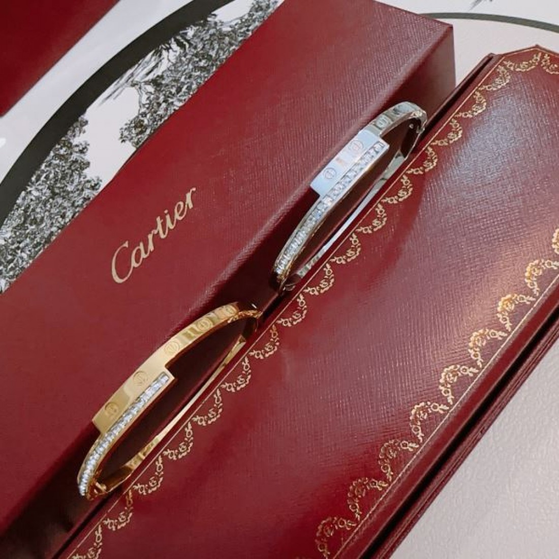 CARTIER カルティエ コピー ブレスレット 大人の上品さを引き立てる逸品