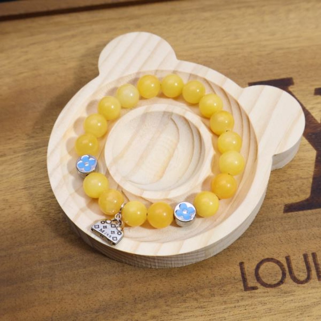 存在感抜群な LOUIS VUITTON ルイヴィトン コピー ブレスレット 特別な一品