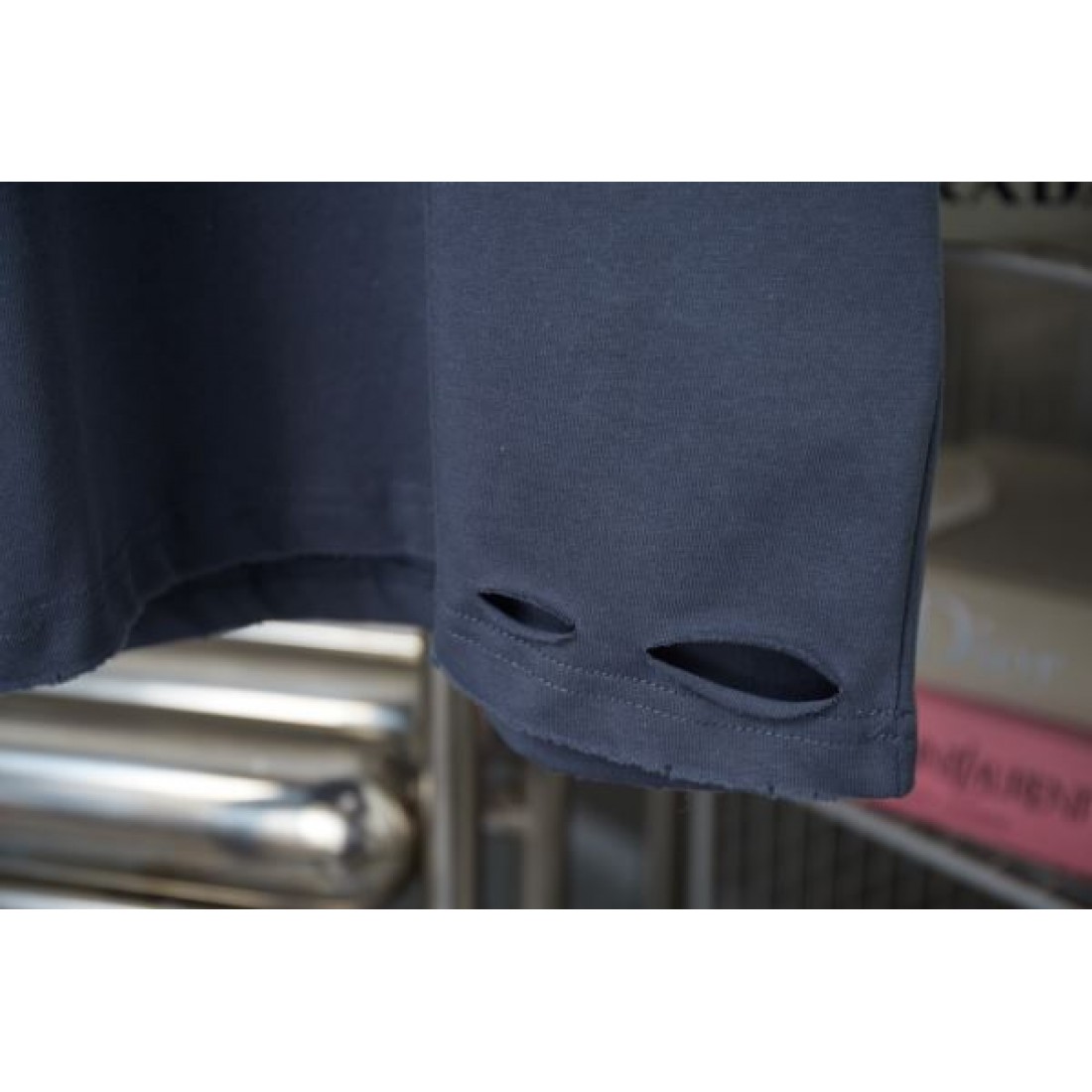 高級感ただよう BALENCIAGA バレンシアガ コピー Tシャツ 洗練された装いに