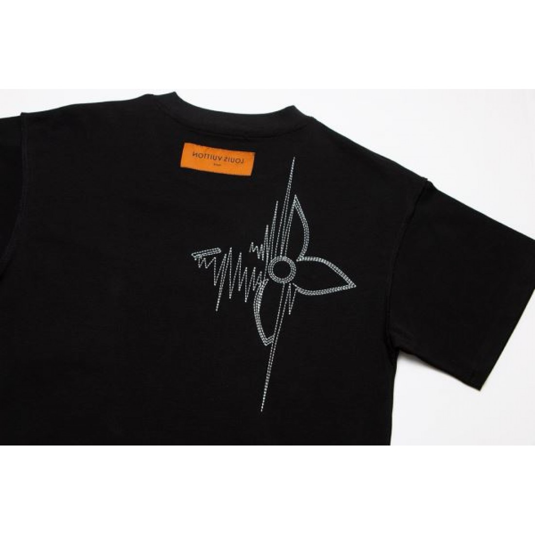 高級感漂う LOUIS VUITTON ルイヴィトン スーパーコピー Tシャツ エレガント