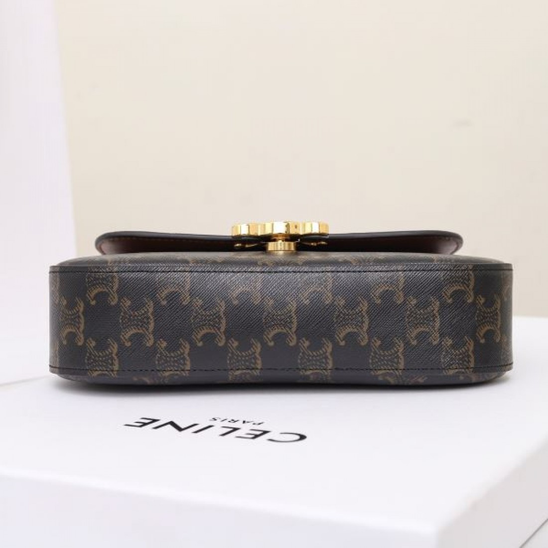 洗練された CELINE セリーヌ コピー トートバッグ 高品質でモダンな印象
