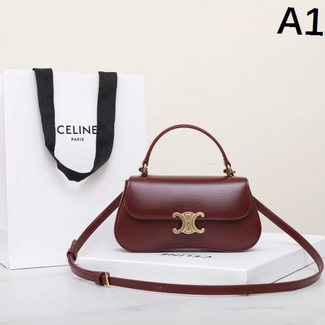 上品な雰囲気の セリーヌ コピー トートバッグ CELINE 限定感あるデザイン