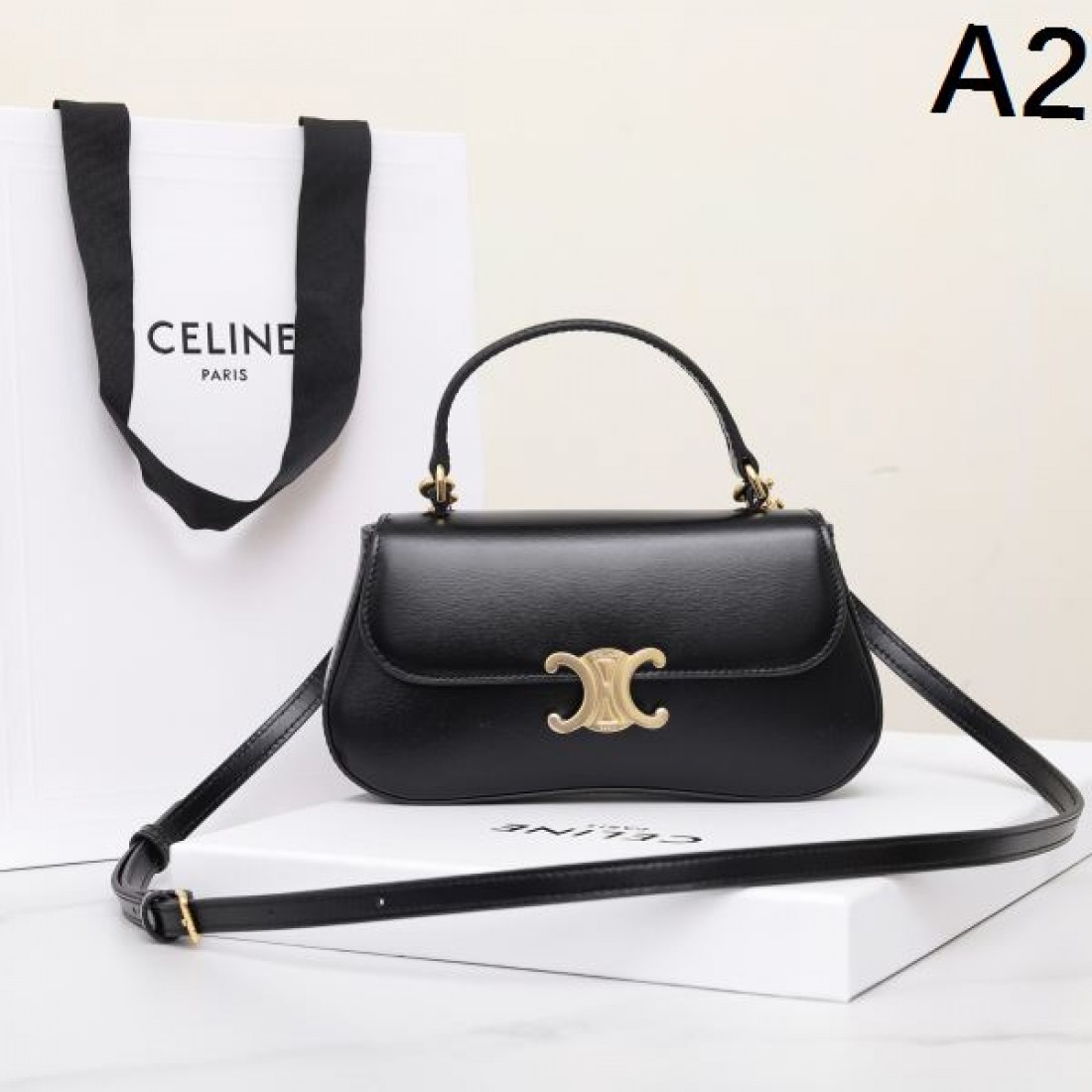 上品な雰囲気の セリーヌ コピー トートバッグ CELINE 限定感あるデザイン