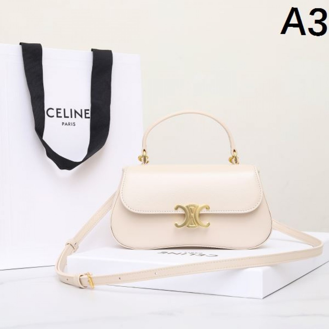 上品な雰囲気の セリーヌ コピー トートバッグ CELINE 限定感あるデザイン