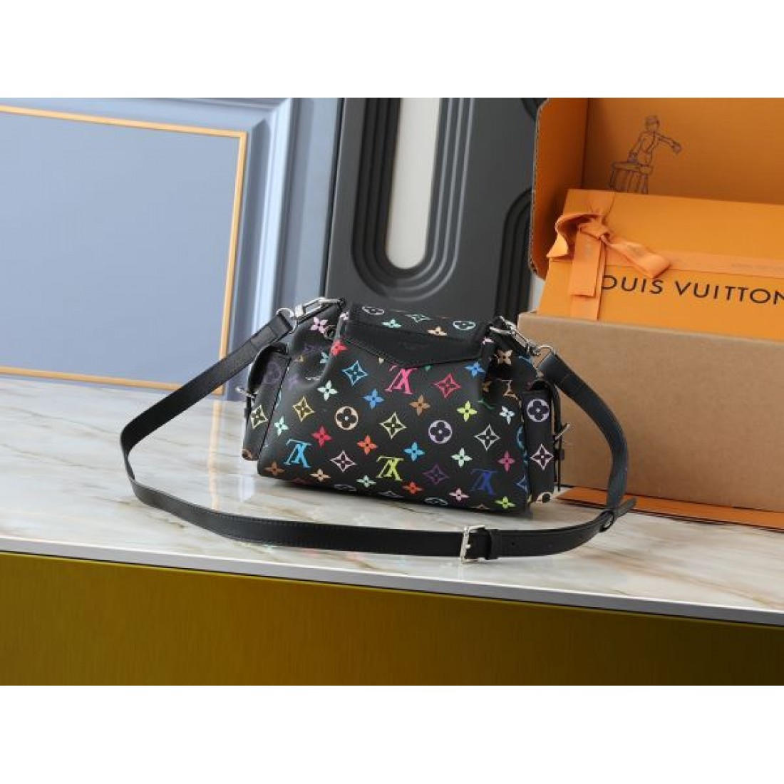 華やかさ漂う ルイヴィトン コピー トートバッグ LOUIS VUITTON 人気