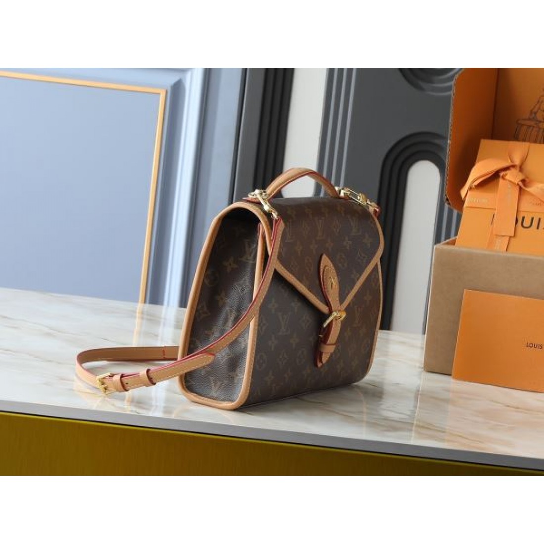 エレガントで大人っぽい ルイヴィトン コピー トートバッグ LOUIS VUITTON