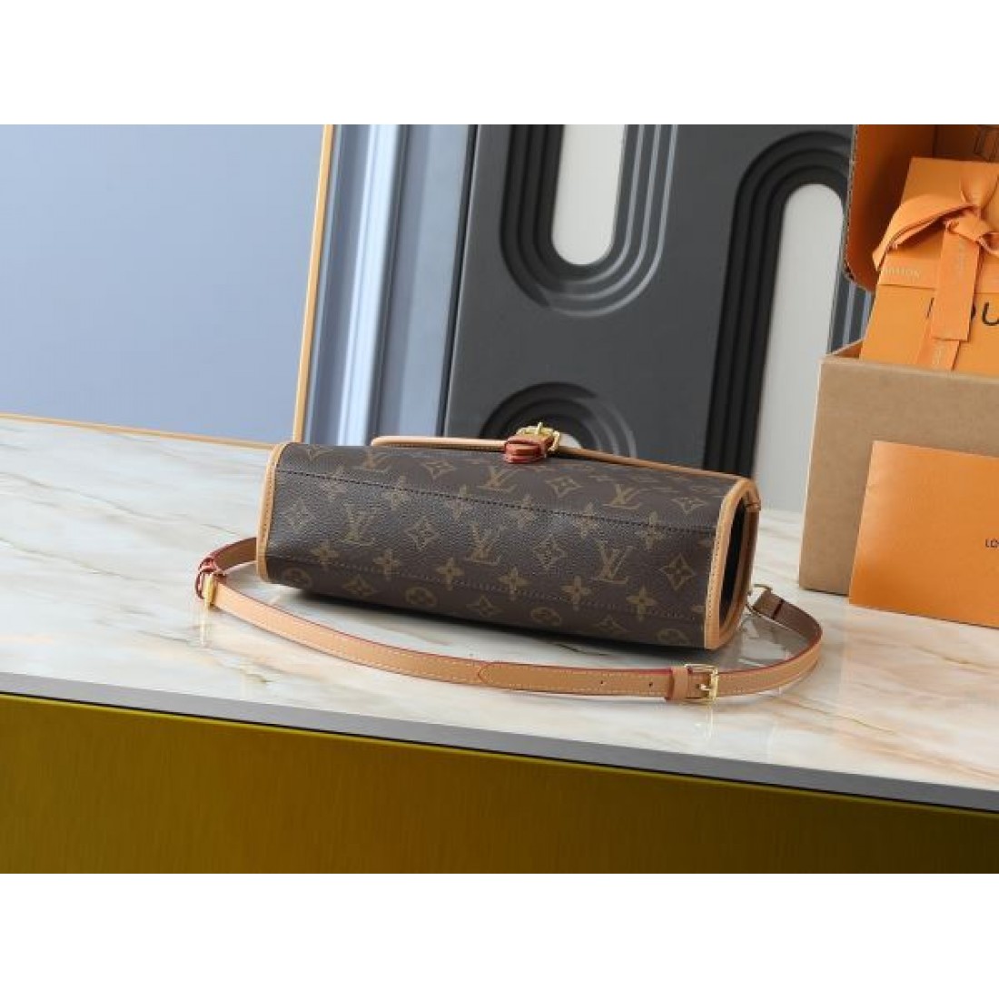 エレガントで大人っぽい ルイヴィトン コピー トートバッグ LOUIS VUITTON