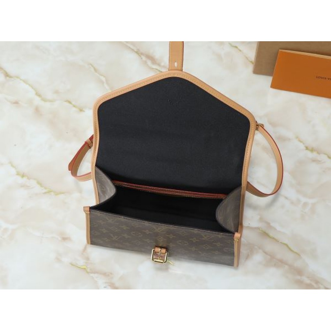 エレガントで大人っぽい ルイヴィトン コピー トートバッグ LOUIS VUITTON
