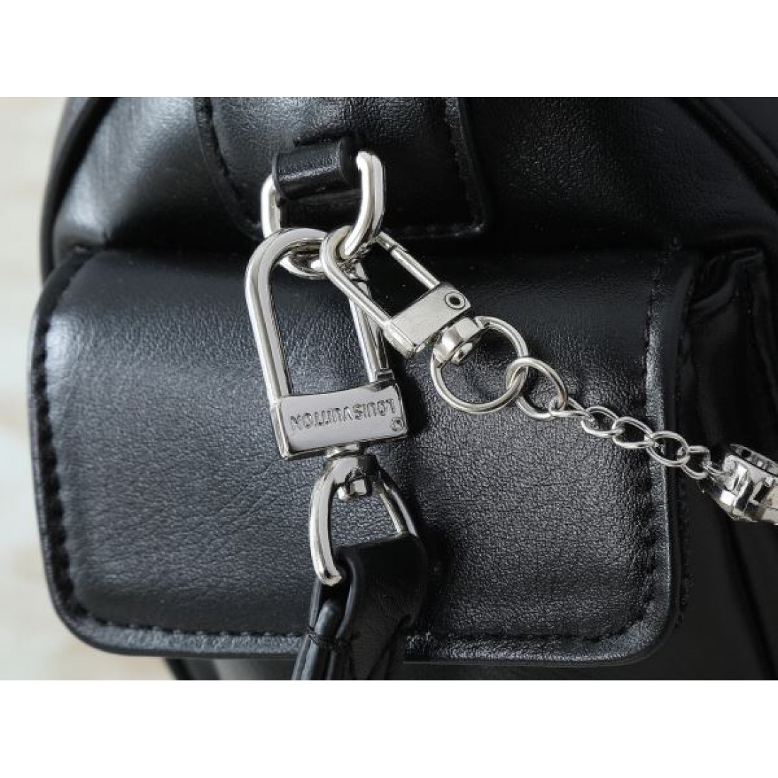LOUIS VUITTON コピー トートバッグ ルイヴィトン 上品で魅力的な仕上がり
