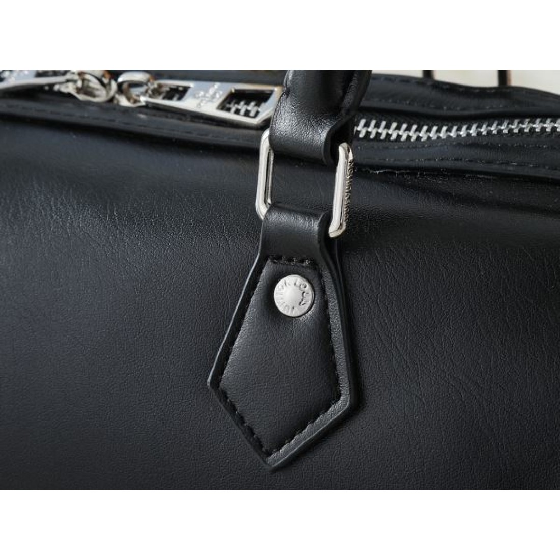 LOUIS VUITTON コピー トートバッグ ルイヴィトン 上品で魅力的な仕上がり
