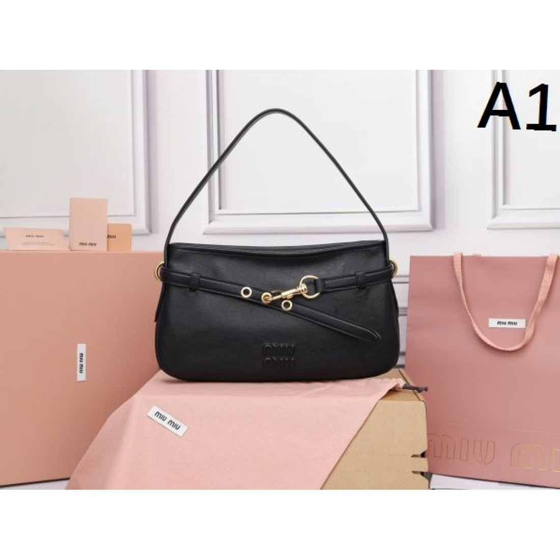 フェミニンで可愛らしい MIU MIU スーパーコピー トートバッグ ミュウミュウ