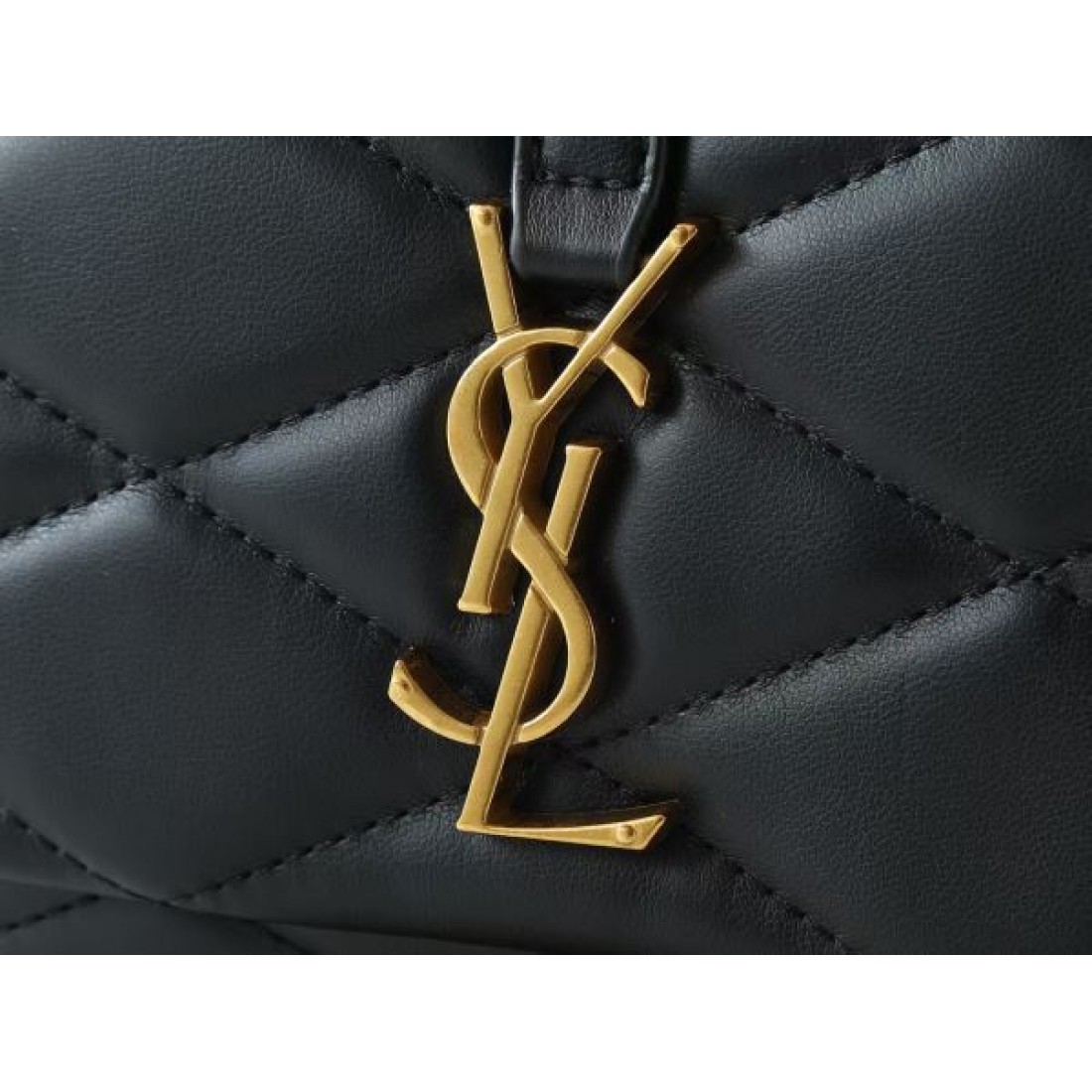 人気急上昇 YSL スーパーコピー トートバッグ イヴ サンローラン 華やかな印象