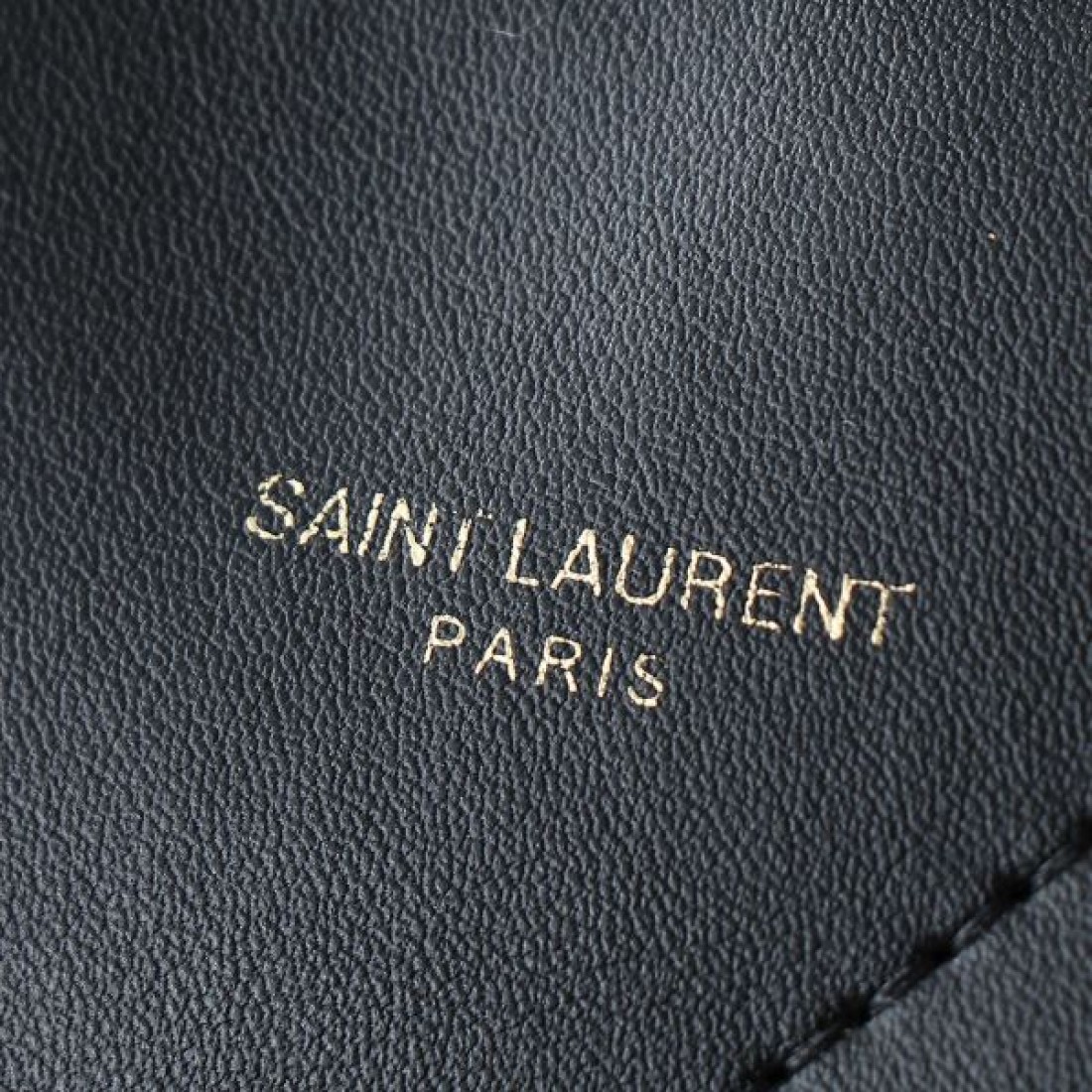  洗練されたスタイルの イヴ サンローラン スーパーコピー トートバッグ YSL