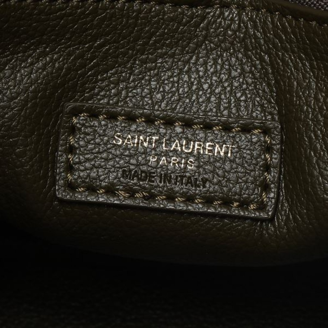 高級感ただよう YSL イヴ サンローラン スーパーコピー トートバッグ モダンな魅力