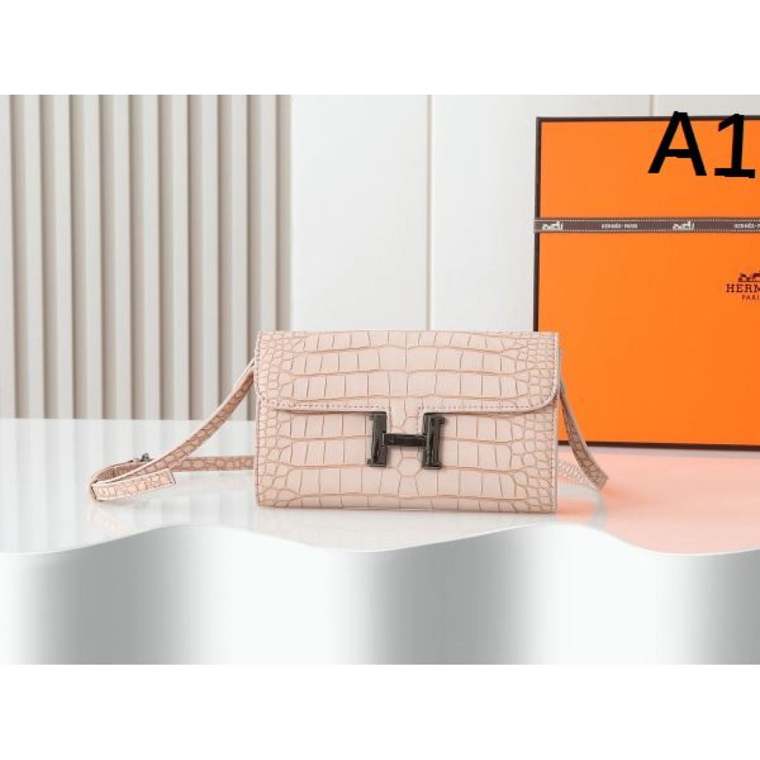 HERMES エルメス コピー ショルダーバッグ HERMES 圧倒的な存在感と高貴さ