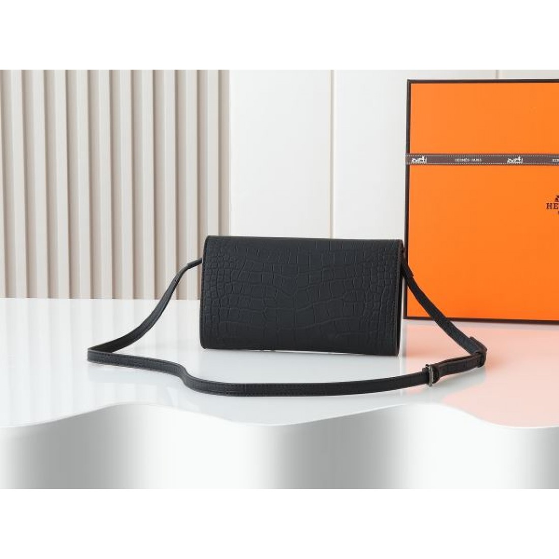 HERMES エルメス コピー ショルダーバッグ HERMES 圧倒的な存在感と高貴さ