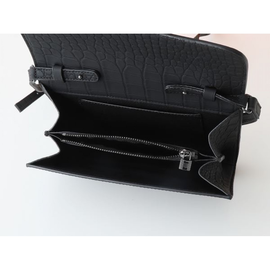 HERMES エルメス コピー ショルダーバッグ HERMES 圧倒的な存在感と高貴さ