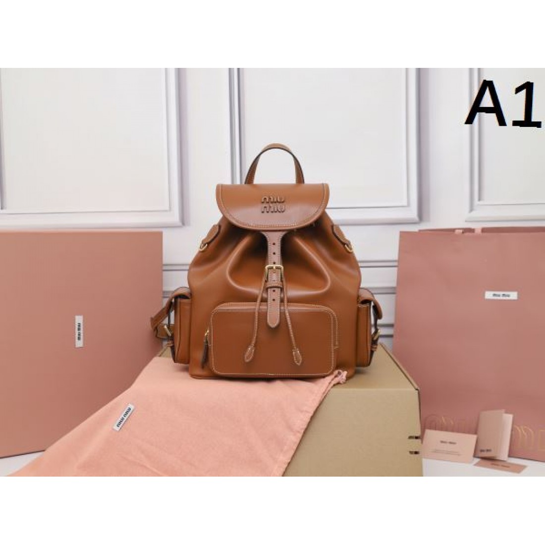 高級感ただよう MIU MIU ミュウミュウ コピー バックパック 魅力的な
