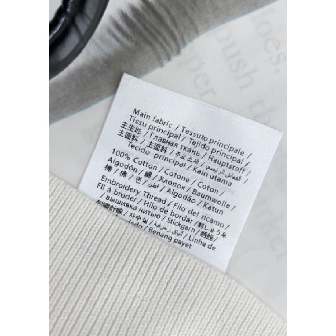  VALENTINO ヴァレンティノ スーパーコピー 半袖 華やかで上質な仕上がり