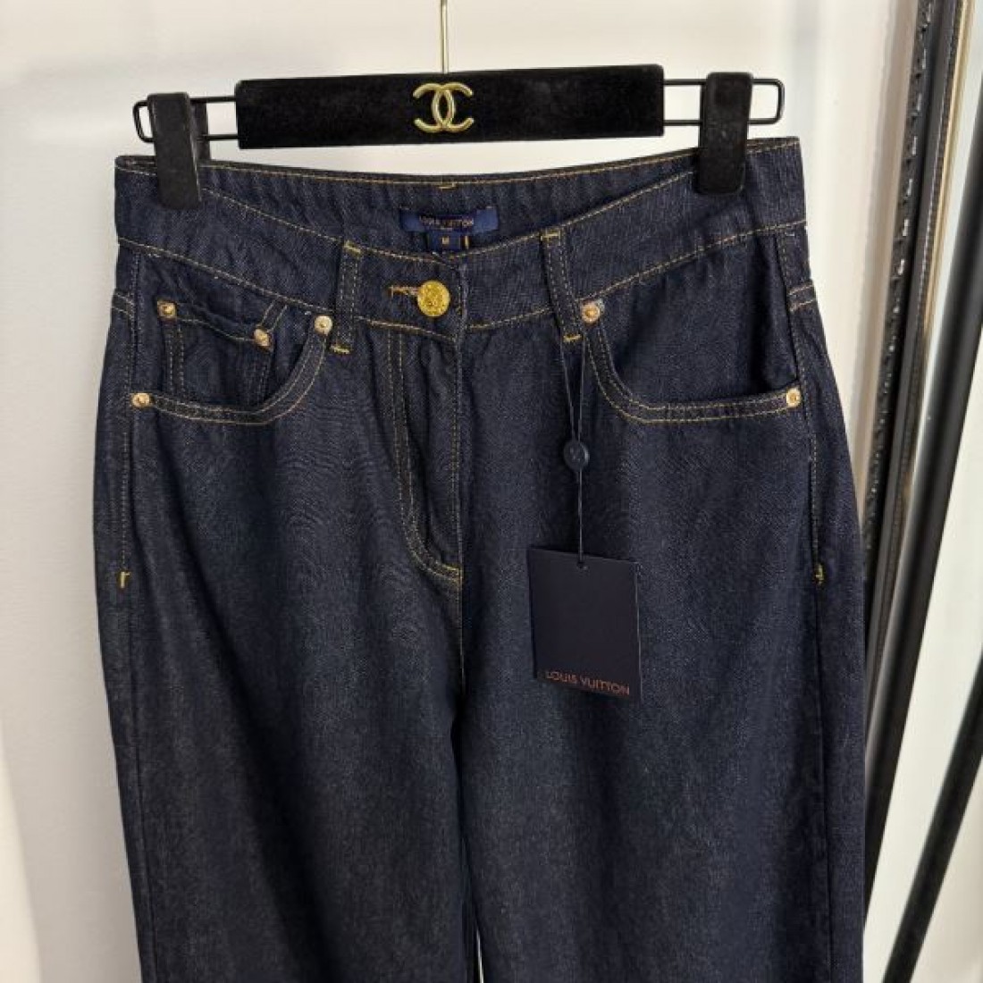 LOUIS VUITTON ルイヴィトン コピー ジーンズ 気品あふれるカジュアルスタイル