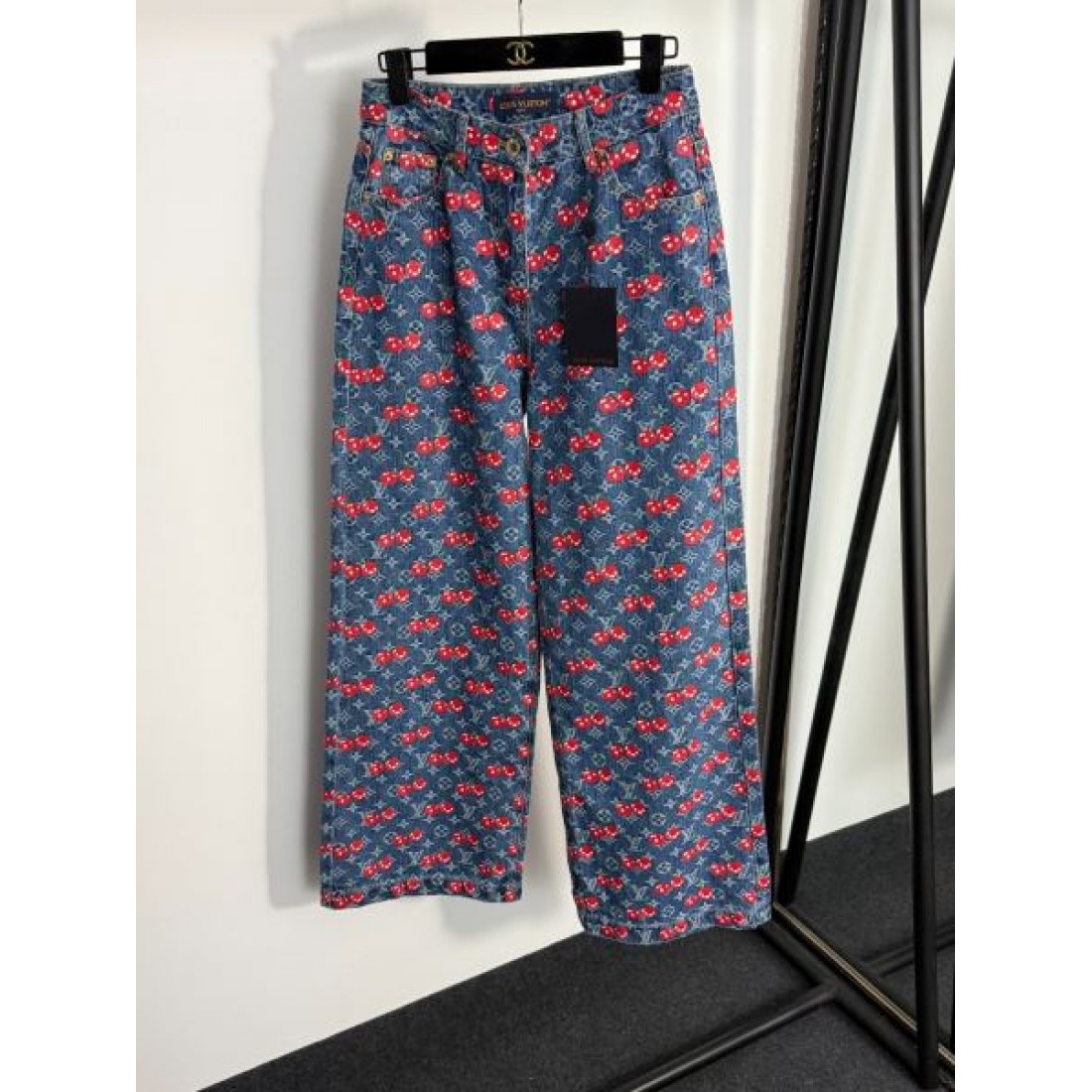 モダンで洗練された ルイヴィトンスーパー コピー ジーンズ LOUIS VUITTON