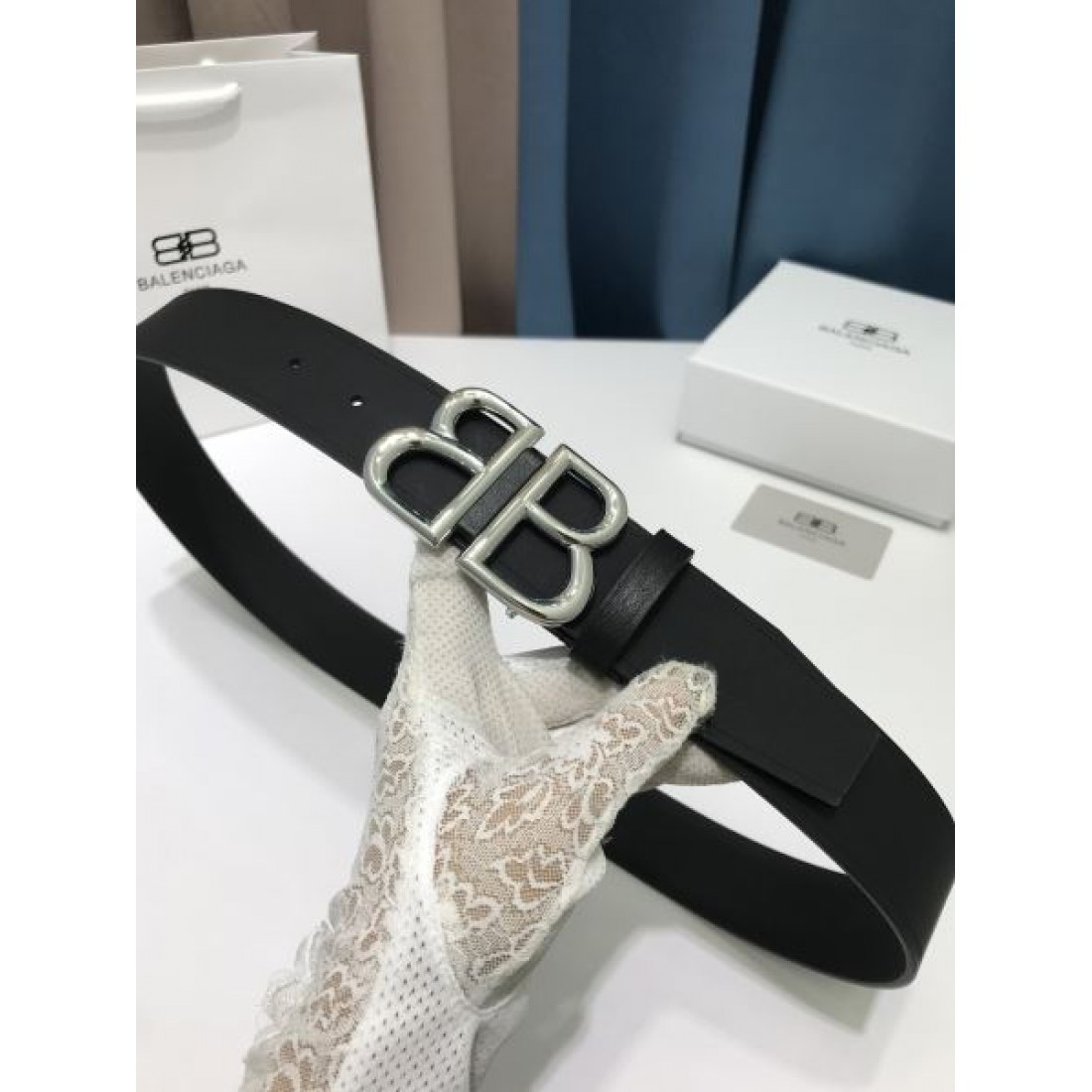  個性的でスタイリッシュな BALENCIAGA バレンシアガ スーパーコピー ベルト