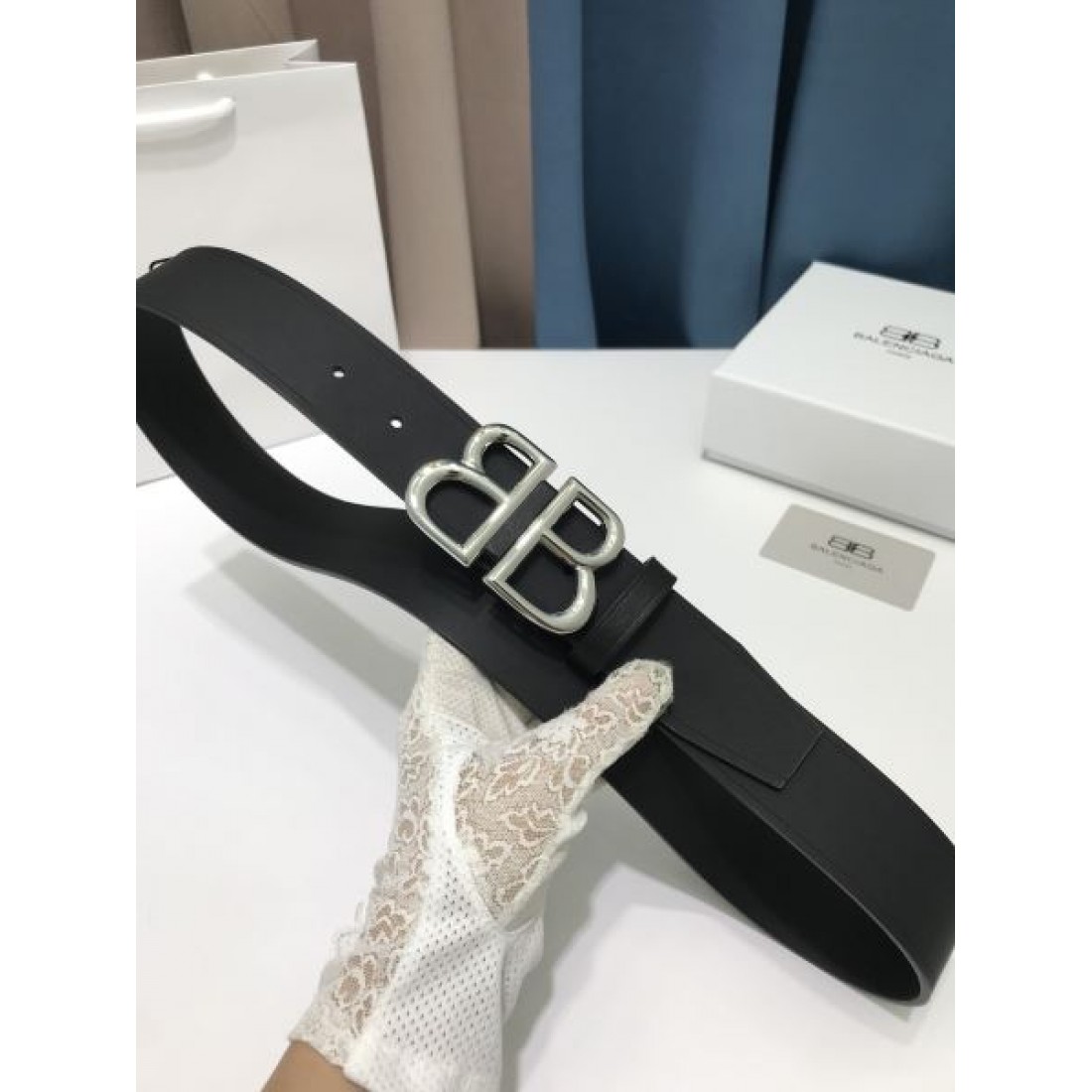  個性的でスタイリッシュな BALENCIAGA バレンシアガ スーパーコピー ベルト