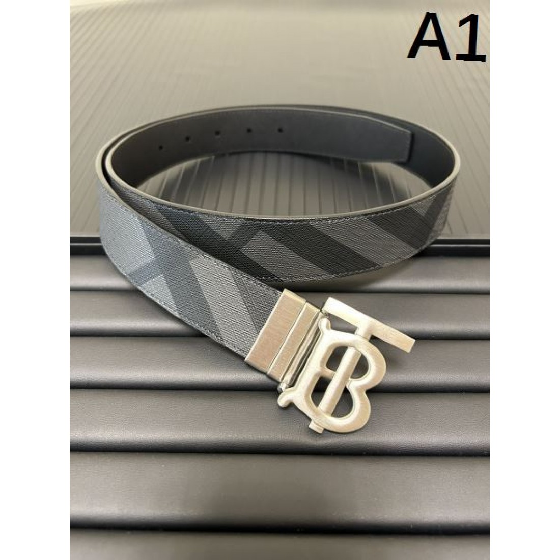 BURBERRY スーパーコピー ベルト バーバリー 上品でクラシカルなスタイル