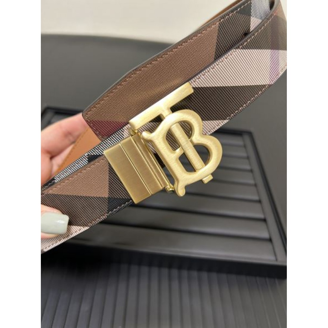 BURBERRY スーパーコピー ベルト バーバリー 上品でクラシカルなスタイル