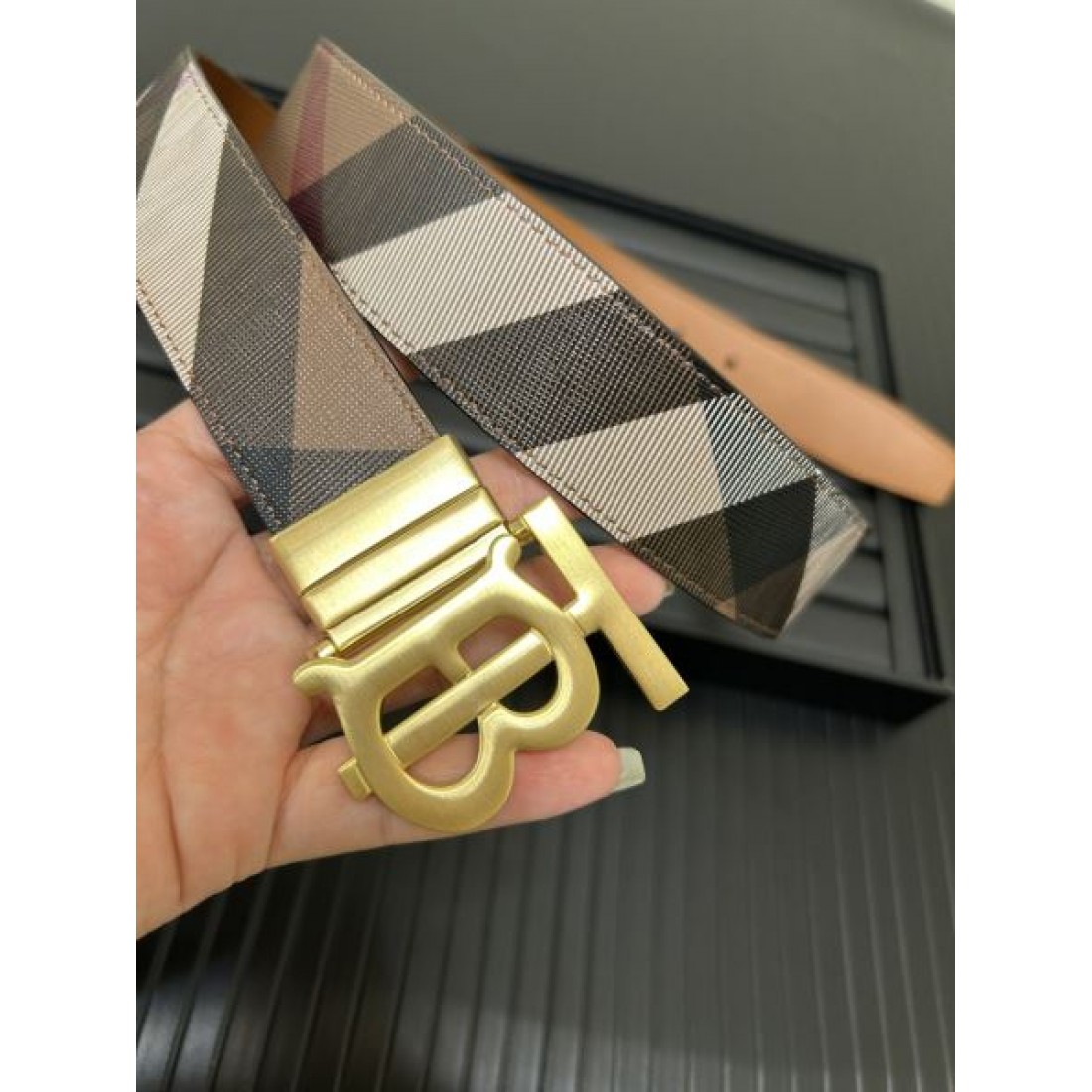 BURBERRY スーパーコピー ベルト バーバリー 上品でクラシカルなスタイル