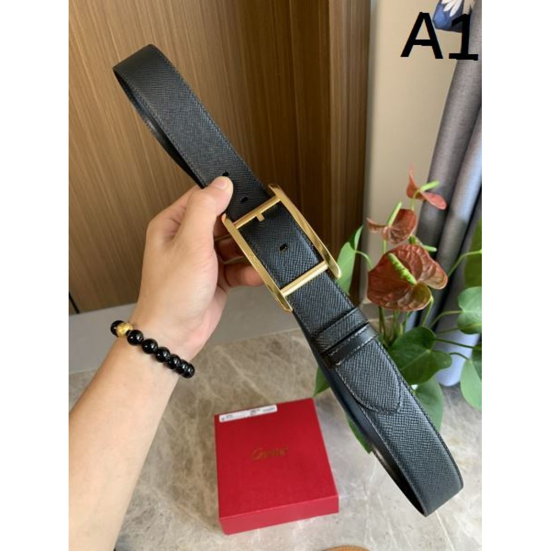 CARTIER カルティエ スーパーコピー ベルト 魅力的なトレンド感で