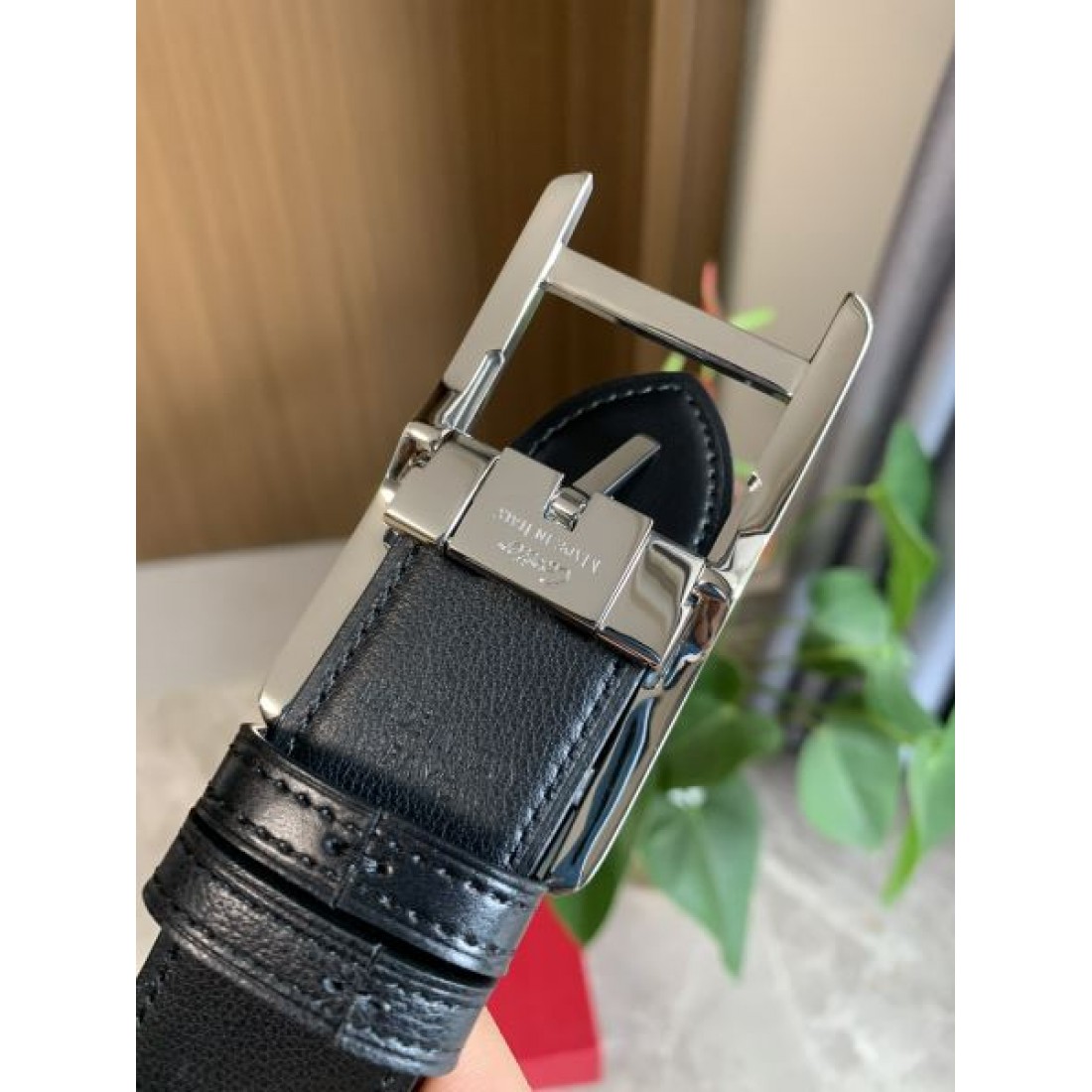 優美で魅惑的な CARTIER スーパーコピー ベルト カルティエ お勧め