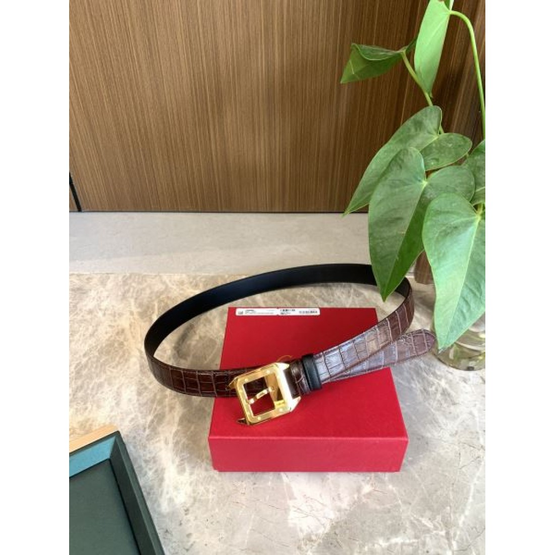 CARTIER スーパーコピー ベルト カルティエ 華やかでクラシカルな雰囲気