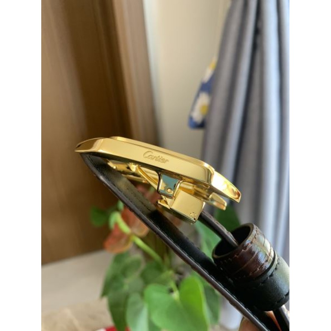 CARTIER スーパーコピー ベルト カルティエ 華やかでクラシカルな雰囲気