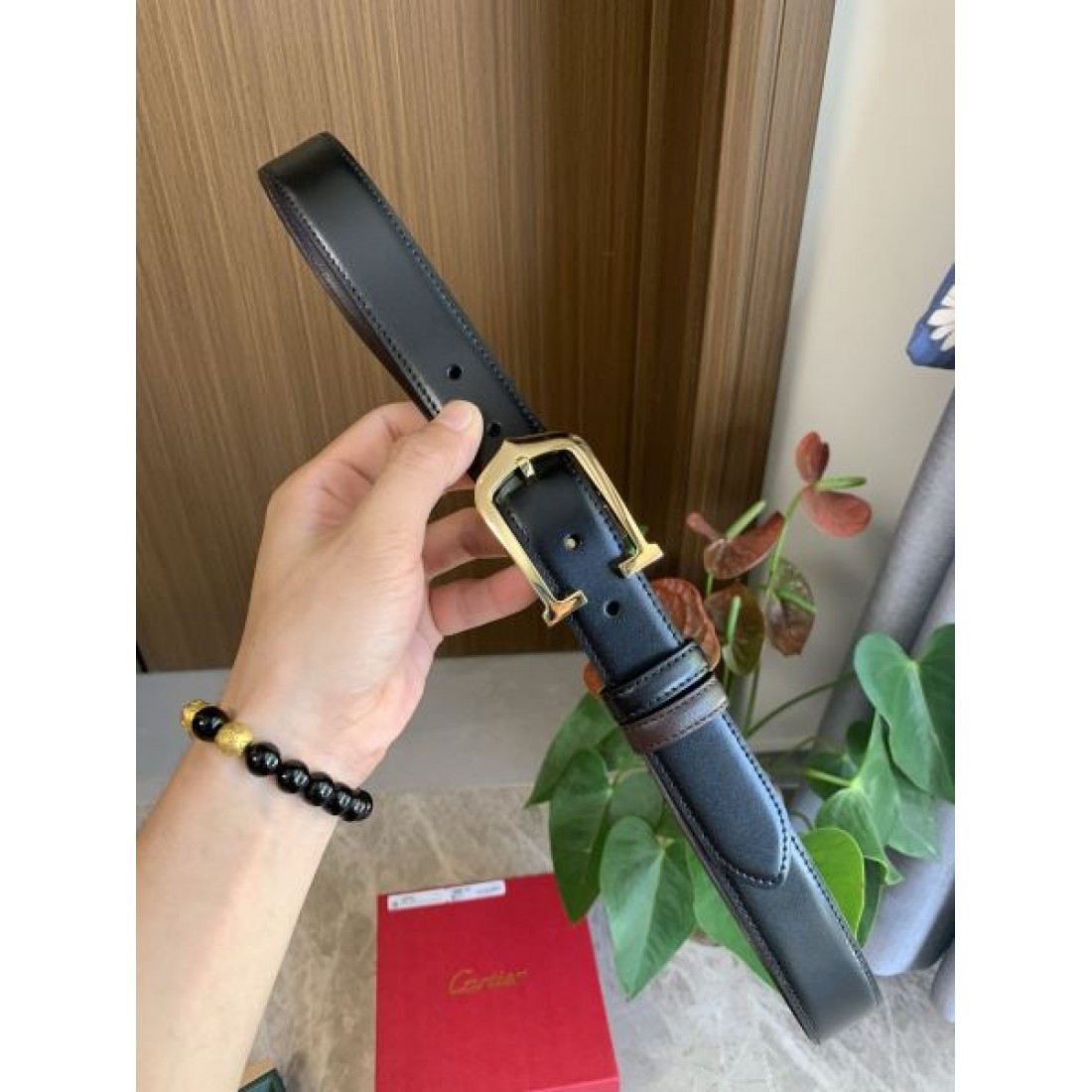 CARTIER カルティエ スーパーコピー ベルト 魅力的でモダンなデザイン