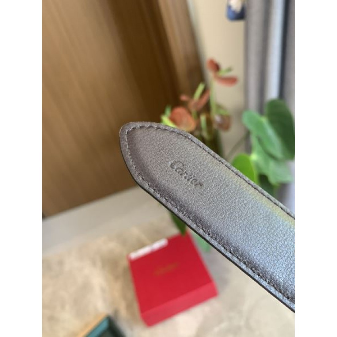 CARTIER カルティエ スーパーコピー ベルト 魅力的でモダンなデザイン