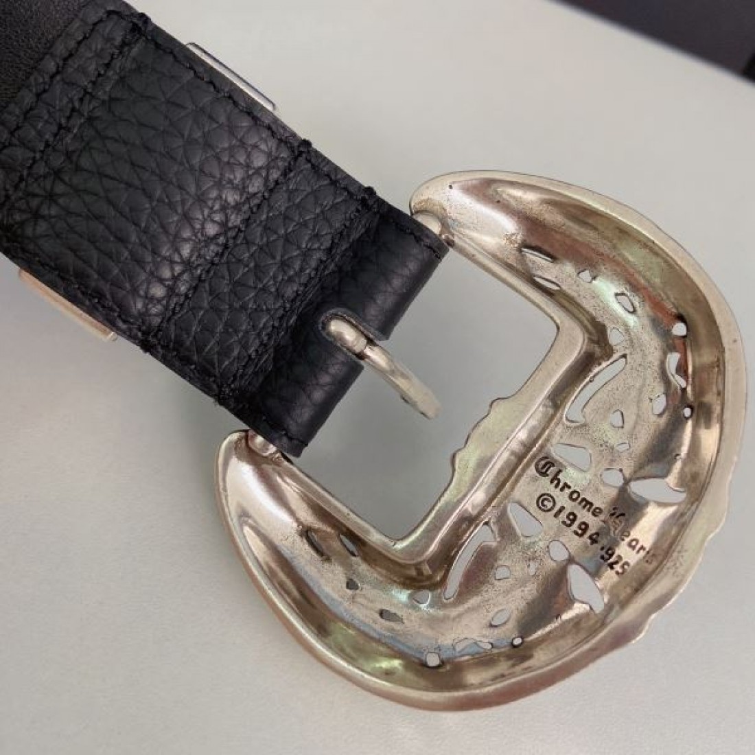 華やかで都会的な CHROME HEARTS クロムハーツ コピー ベルト 魅惑的な雰囲気