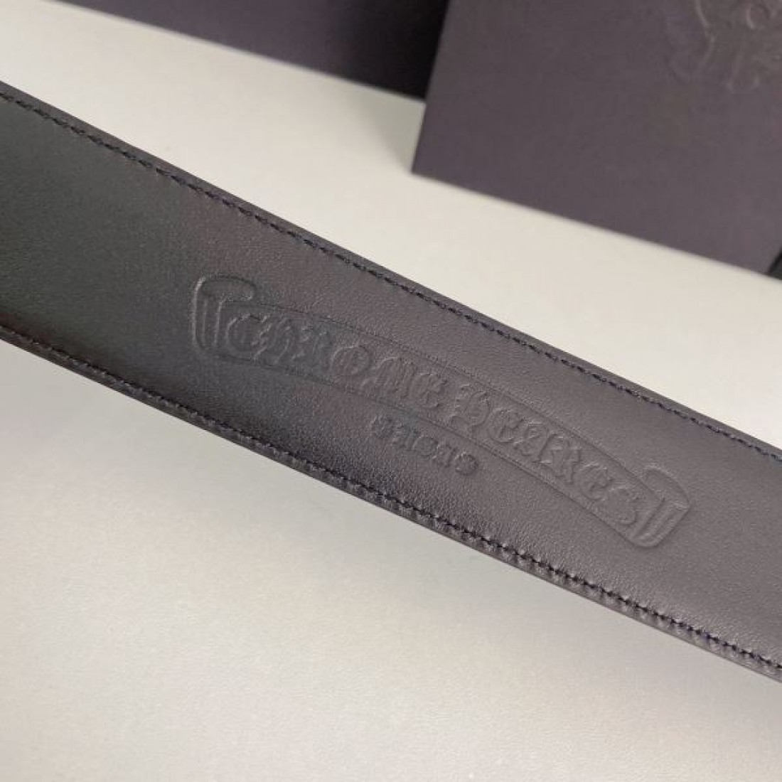 華やかで都会的な CHROME HEARTS クロムハーツ コピー ベルト 魅惑的な雰囲気